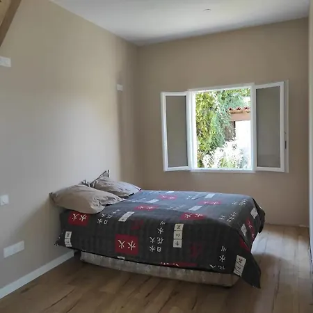 Maison Charmante A Avec Terrasse Et Jardin * Campsas
