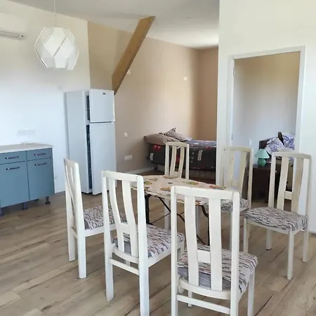 Maison Charmante A Avec Terrasse Et Jardin Feriehus Campsas